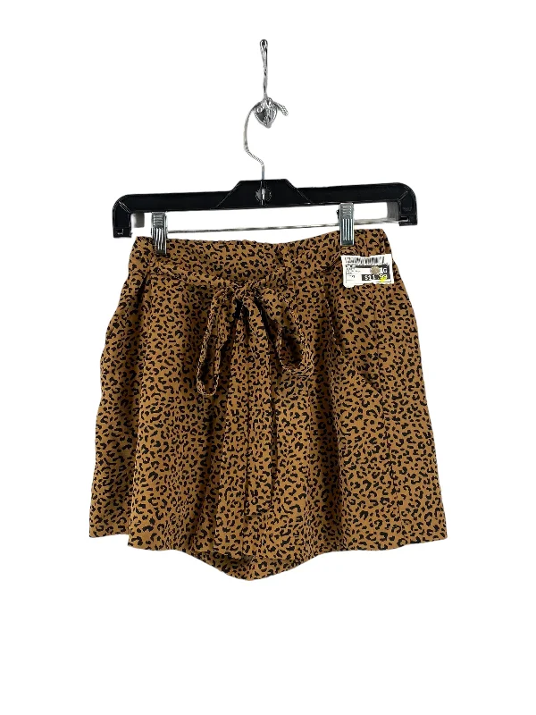 men's short-sleeve shirts -Animal Print Shorts Mi Ami, Size Xs