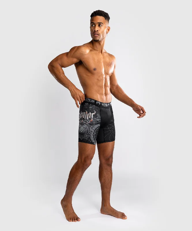 men's Oxford shirts -Venum Gladiator 5.0 Men's Vale Tudo Shorts - Black/Silver