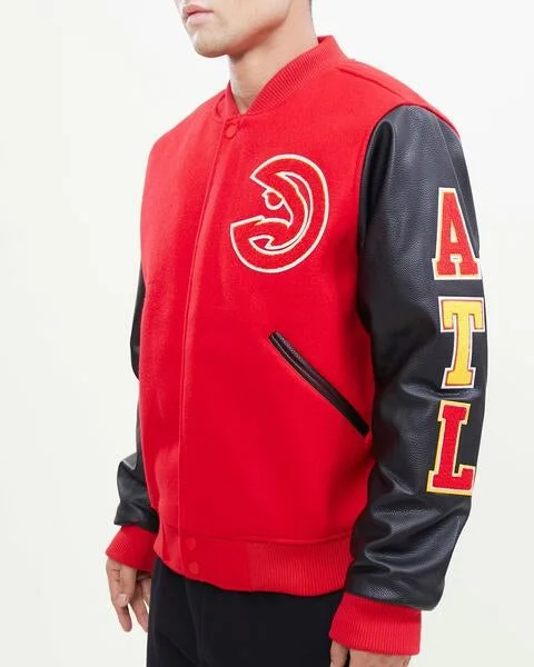 men's weather-resistant jackets -NBA ATLANTA HAWKS CLASSIC WOOL MEN'S VARSITY JACKET (RED/BLACK)