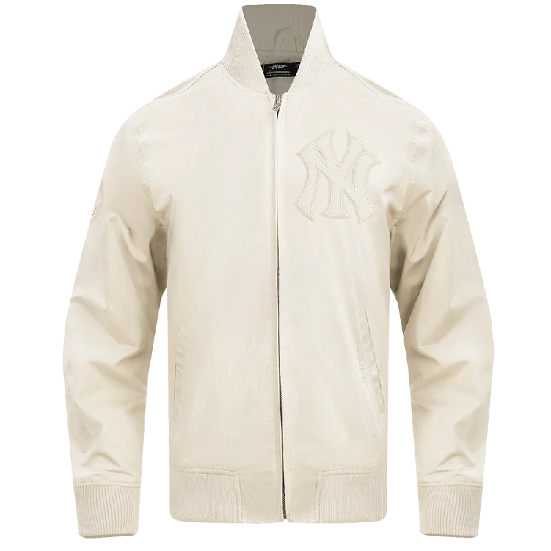 men's rain jackets -MLB NEW YORK YANKEES NEUTRAL TWILL JACKET (EGGSHELL)